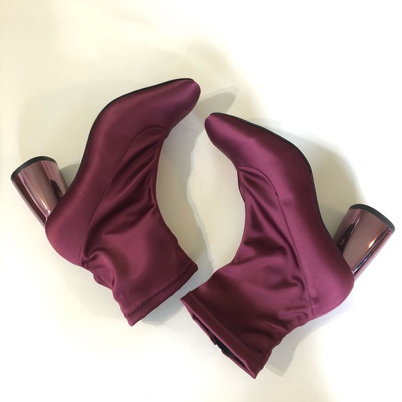 Free People Spectrum Berry Sock Boot NWOT 38 - Picture 4 of 6